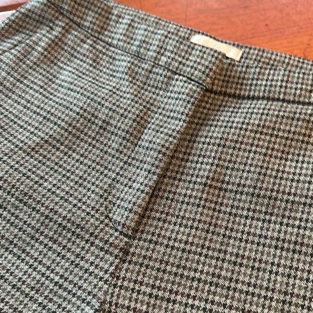 H&M Slacks Size 6 - Picture 4 of 4